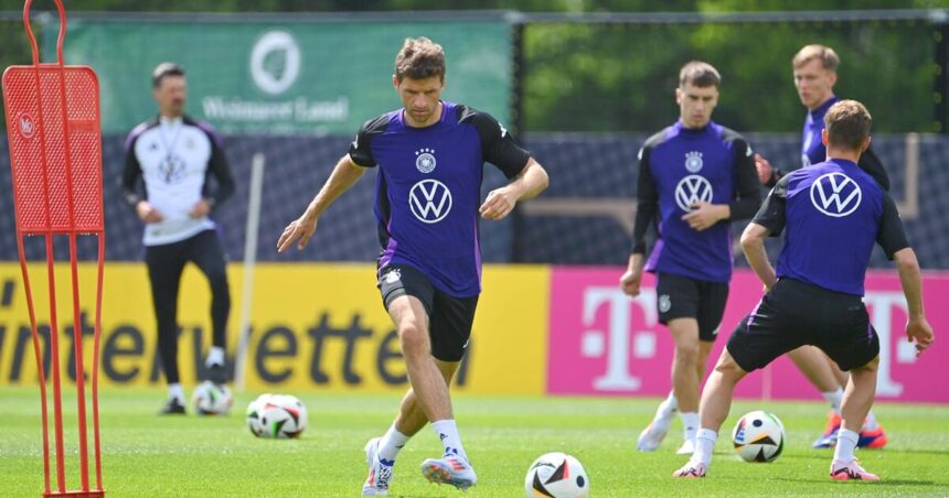 DFB-Training mit nur 13 Feldspielern