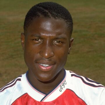 Kevin Campbell è morto, lutto nel calcio: la leggenda dell’Arsenal aveva 54 anni