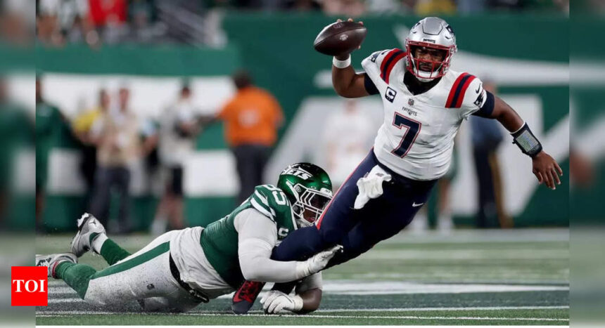 The New England Patriots Are Facing A Quarterback Dilemma Following Jacoby Brissett’s Struggles